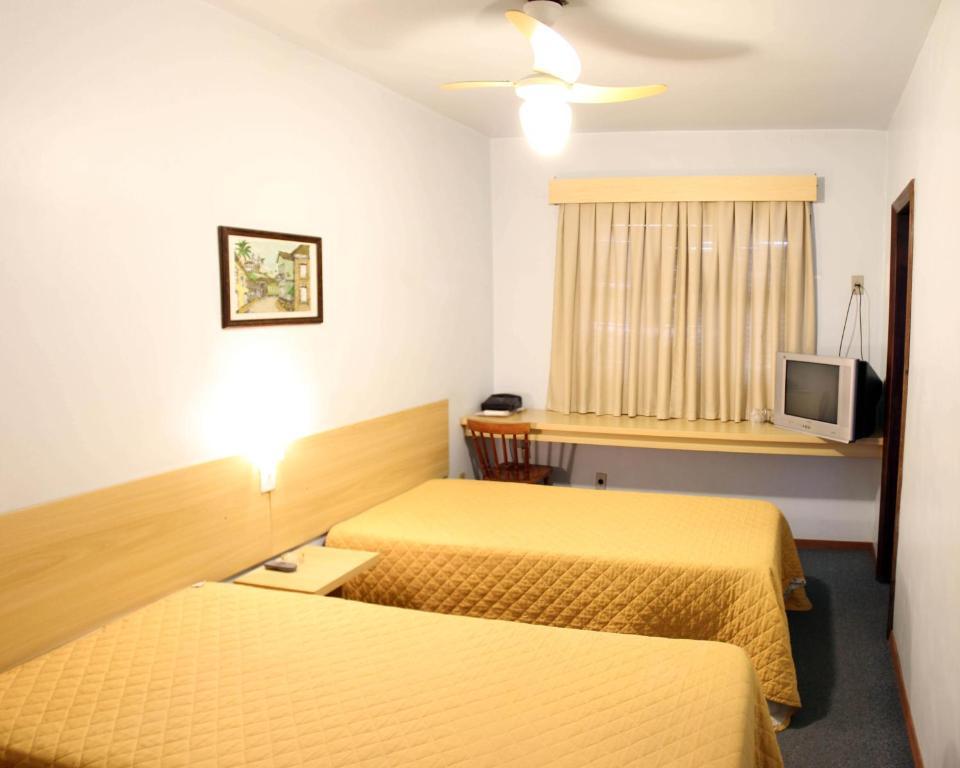 Hotel Antonio'S Santa Cruz do Sul Oda fotoğraf